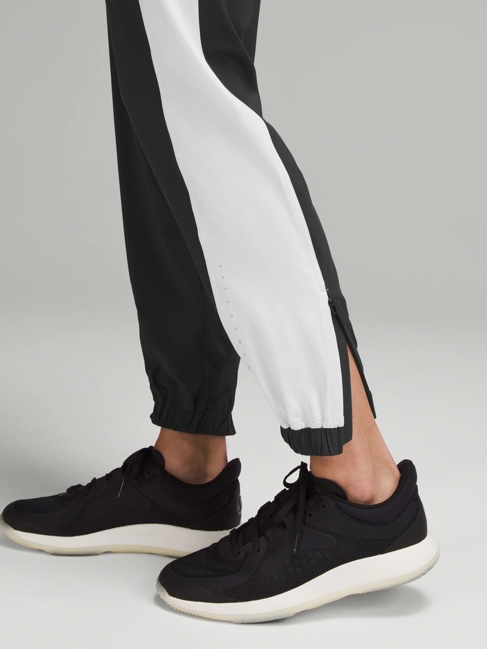 Lululemon Adapted State High-Rise Jogger Track Pants Colourblock Size 6 Two Tone - Picture 2 of 10